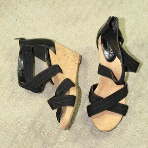 Toetos by Dream Pairs Size 10M Solsoft 15 Black Ankle Strap Platform Cork Wedge
